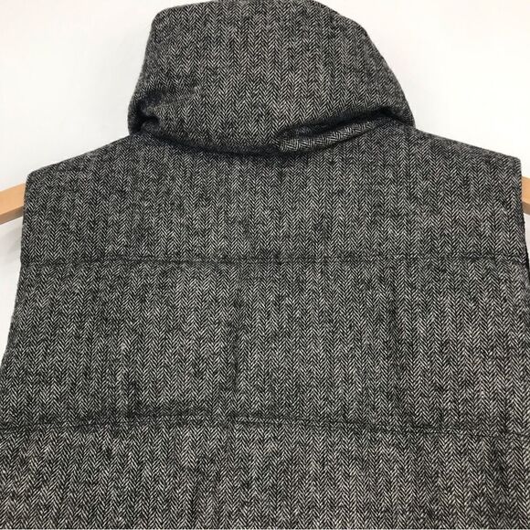 Old Navy Gray Marled Tweed Fleece Lined Zip Up Puffer Vest - Picture 9 of 16